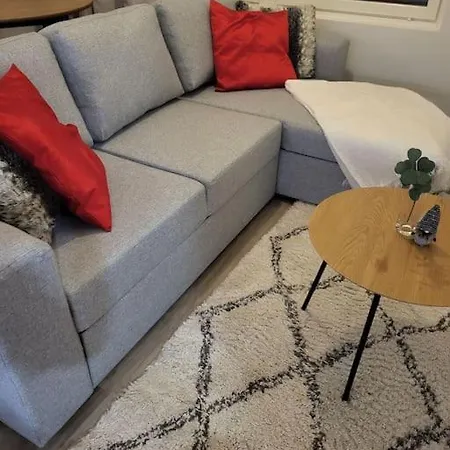 Cozy Downtown *